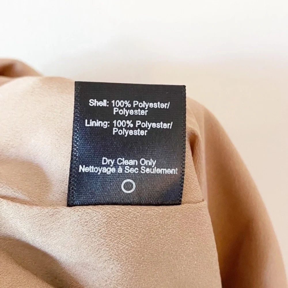 DRESS THE POPULATION | ‘Marion’ Lace Romper - Picture 8 of 8